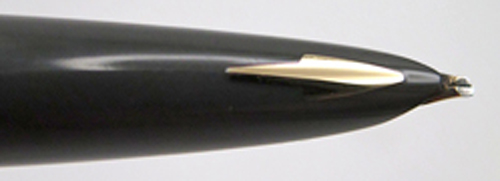 ITEM #6825R: PARKER 61 FOUNTAIN PEN IN GREY. GOLD FILLED TRIM. CAPILLARY FILLING SYSTEM. DOUBLE JEWEL.ITALLIC LEFT OBLIQUE NIB IN EXTRA BROAD. MADE IN ENGLAND. 